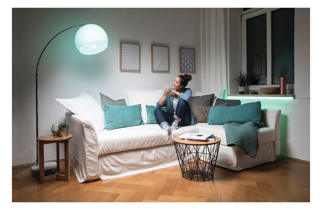 Osram LED Retrofit RGBW 60 FR 9W 2700K E27 lamps with remote control