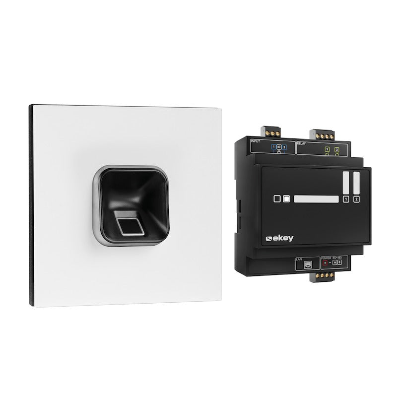 EKEY 204716 ekey sLine fingerprint set SC Gira 106 VW ekey sLine Fingerprintset Schw Gira 106 Verkehrsw.