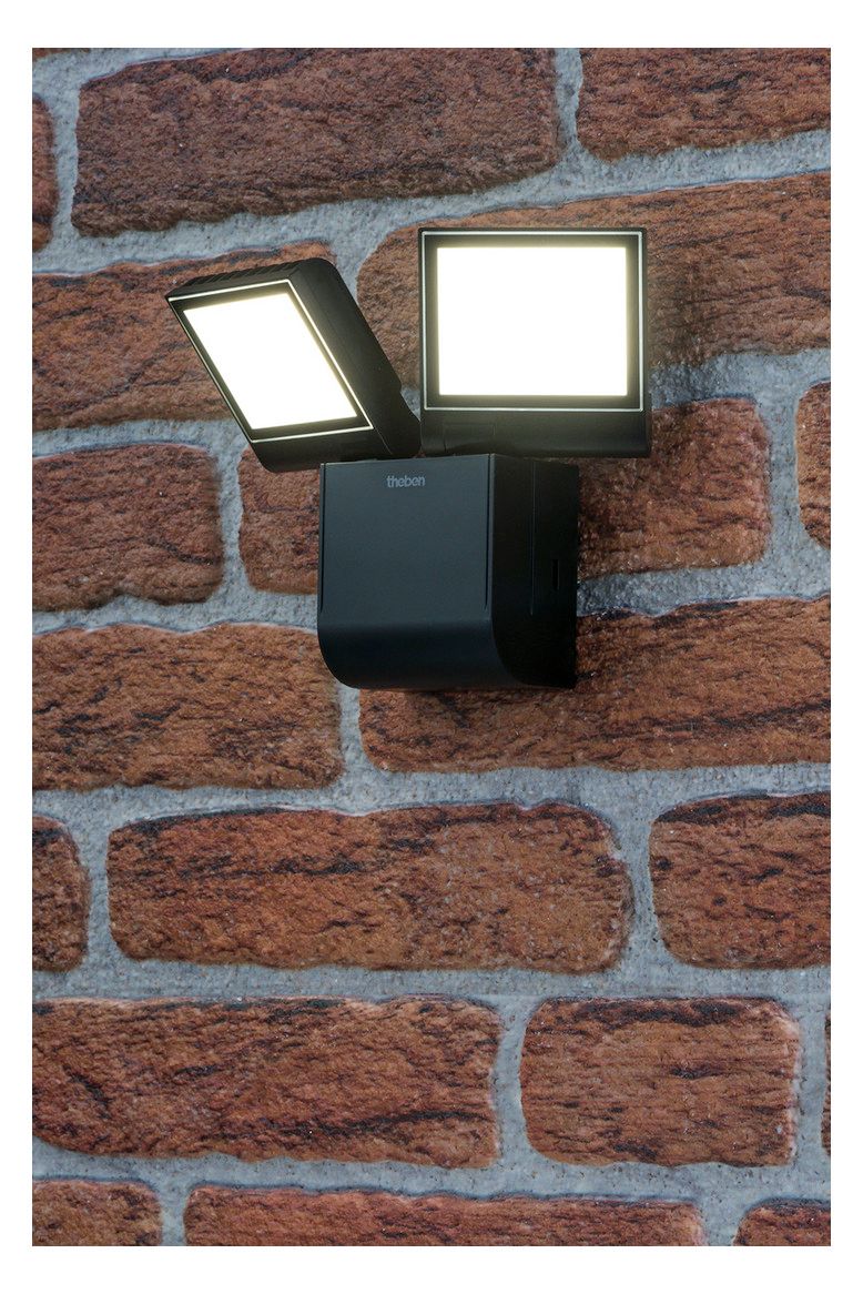 Theben theLeda S17-100L BK LED-Strahler f.Wandm. 17W sw 1020603