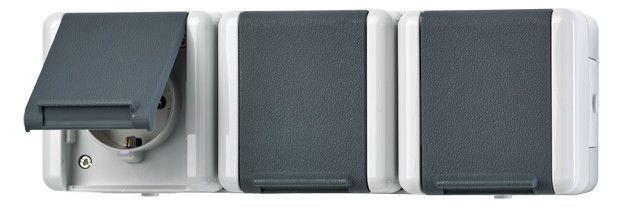 Jung 8230W AP/WG SCHUKO Dreifach Steckdose verdrahtet waagerecht WG800