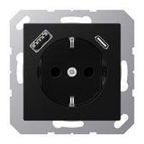 Jung A1520-15CASWM SCHUKOsteckdose m.USB Typ AC