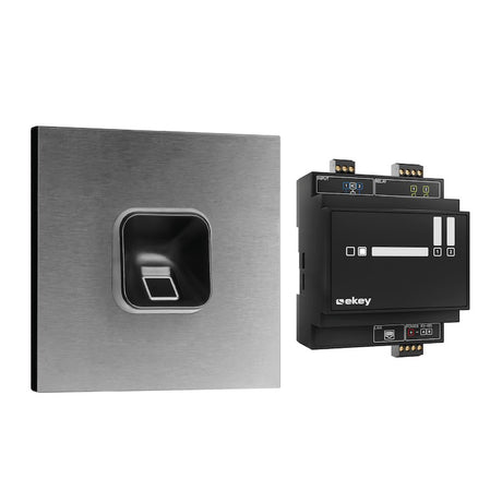 EKEY 204702 ekey sLine fingerprint set SC Gira 106 V2A ekey sLine Fingerprintset Schwarz Gira 106 V2A