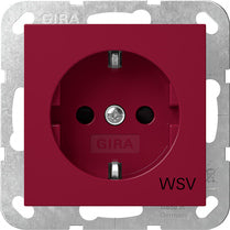 GIRA SCHUKO-Steckdose 16 A 250 V~ mit Shutter mit roter Abdeckung und Aufdruck "WSV" (weitere Sicherheitsversorgung) Rot glänzend