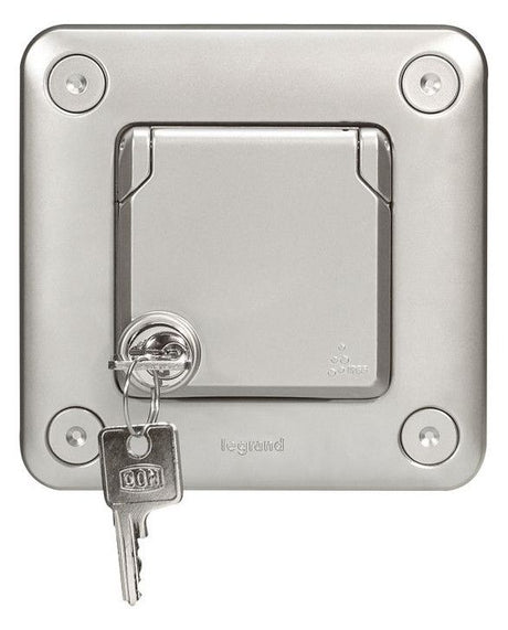 Legrand 077839 Steckdose IP44 m.Schloss Soliroc