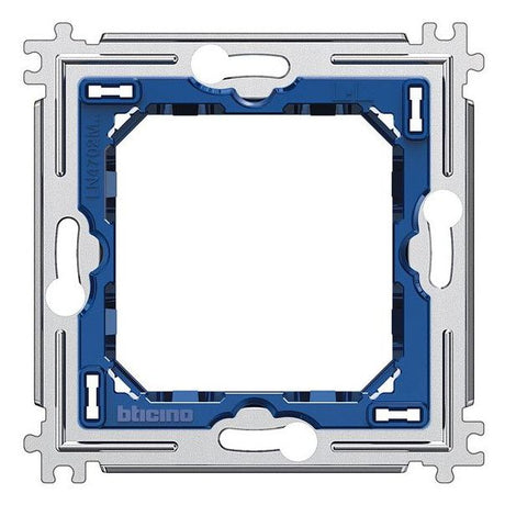 BTicino LN4702M LivingLight Metall Tragring 2M Schraubbefestigung