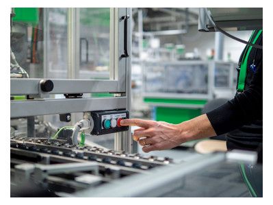 Schneider ZB5AV033 Leuchtmelder rund grün Kalotte glatt D22mm Kunststoff